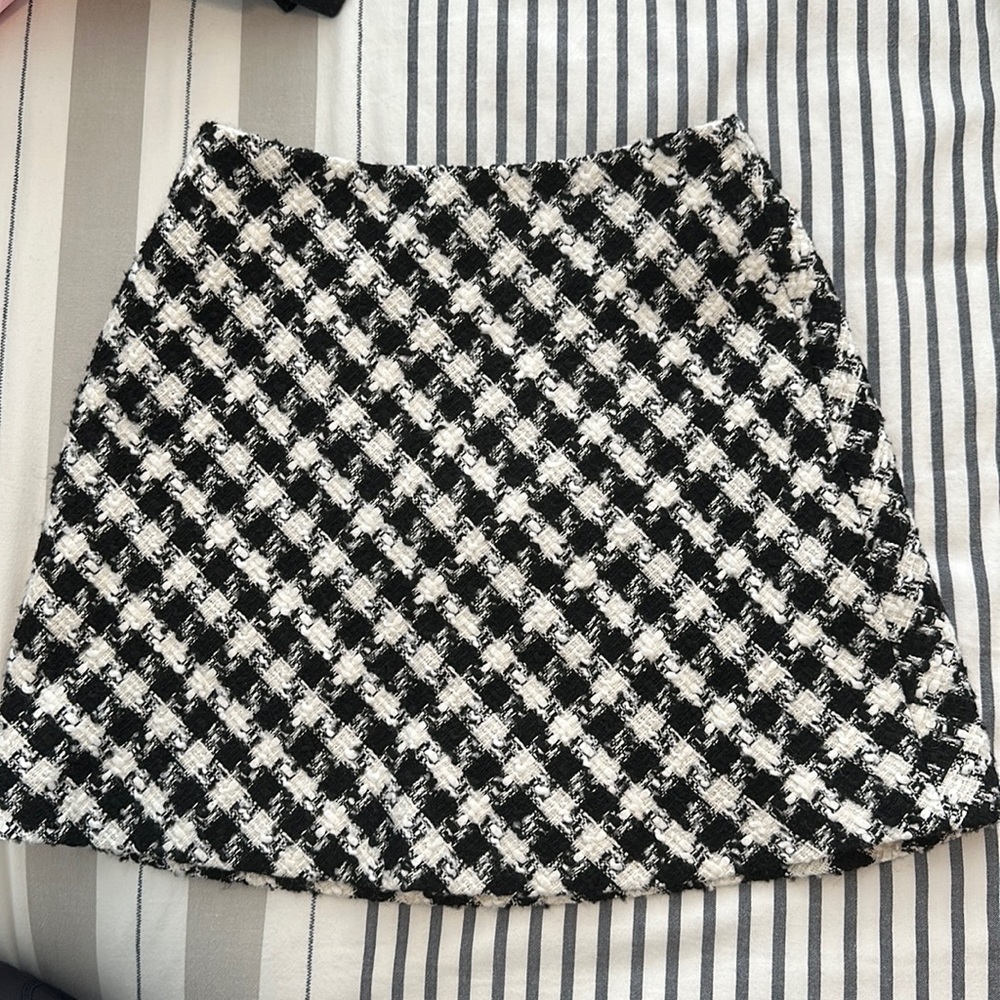 Zara Houndstooth Skirt
